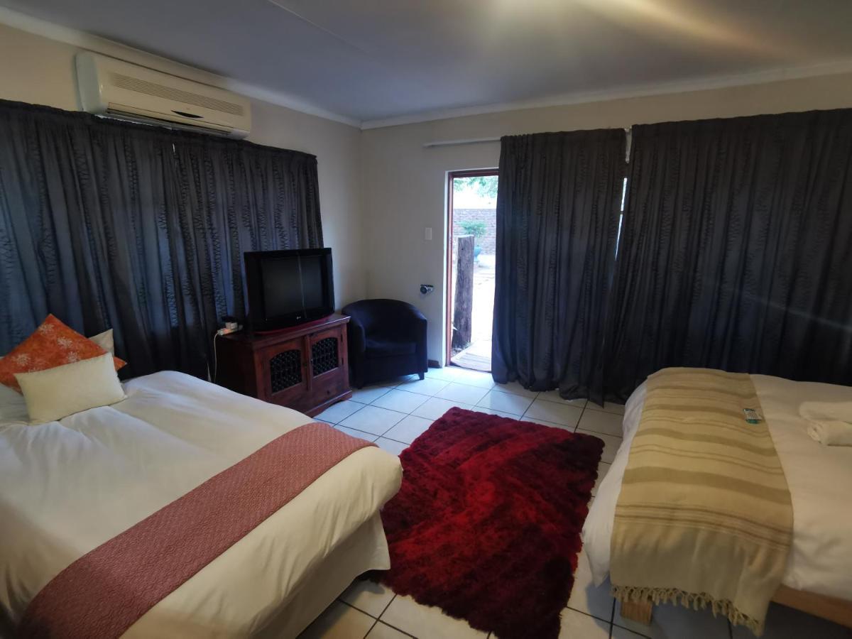 Sun Deck Lodge Hartbeespoort Exterior foto