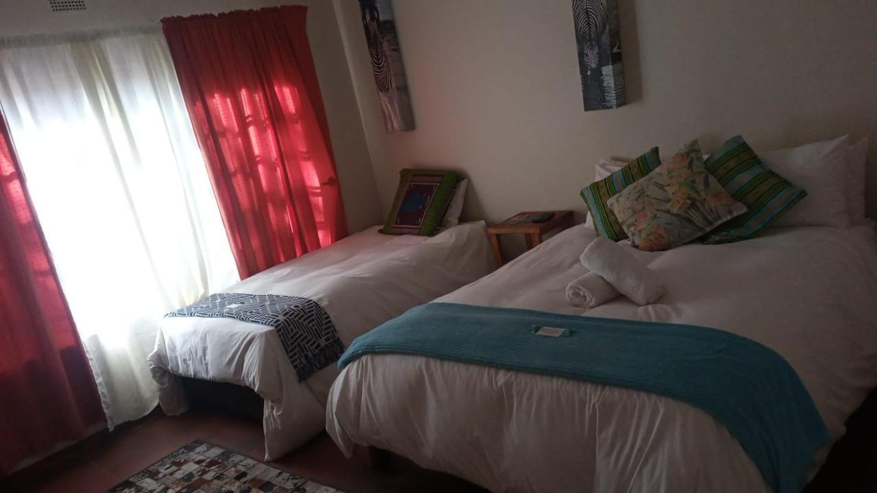 Sun Deck Lodge Hartbeespoort Exterior foto